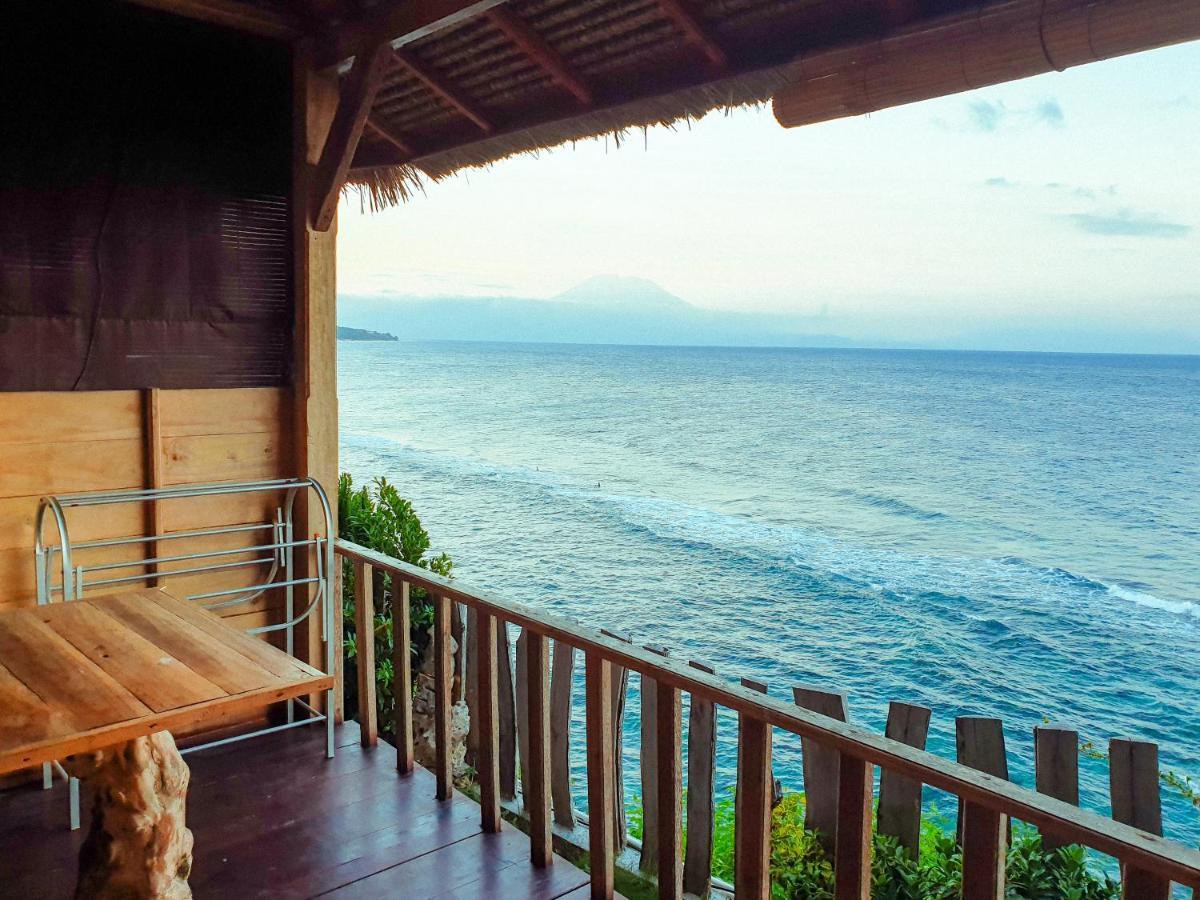 Malibu Huts Hotel Semaya Exterior foto